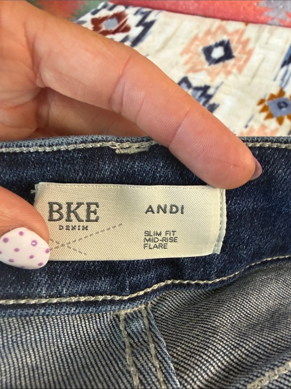 BKE Women’s Flare Jeans - Medium Blue Wash - Picture 2 of 4